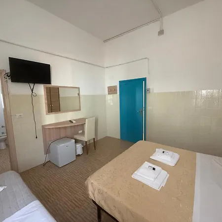 Hostel Baia Serena *